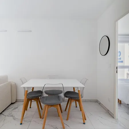 아파트 Escale Auriela : Design Moderne Confort Absolu